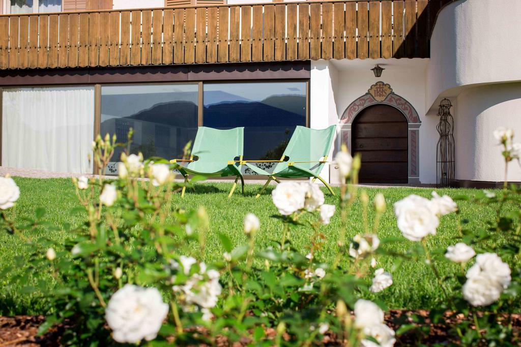 Pension An Der Linde Lagundo Kültér fotó